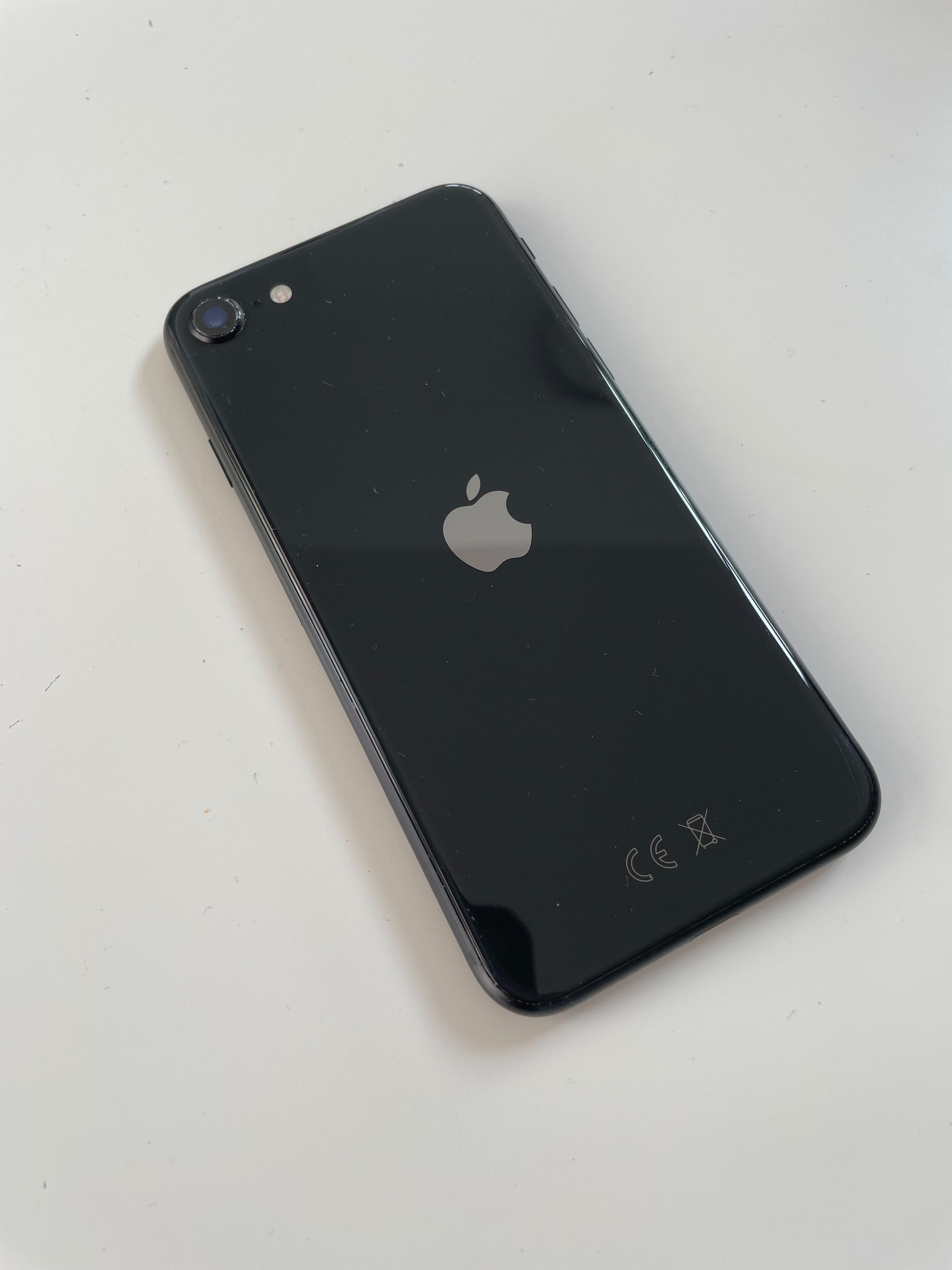 Iphone SE 2020 pamiec 128GB stan bardzo dobry