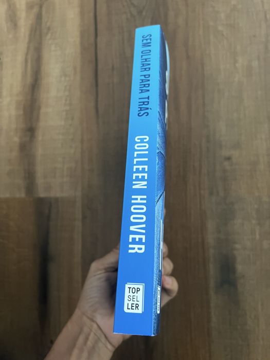 Colleen Hoover Sem olhar para trás