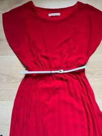 Długa plisowana sukienka New Collection S/M z paskiem