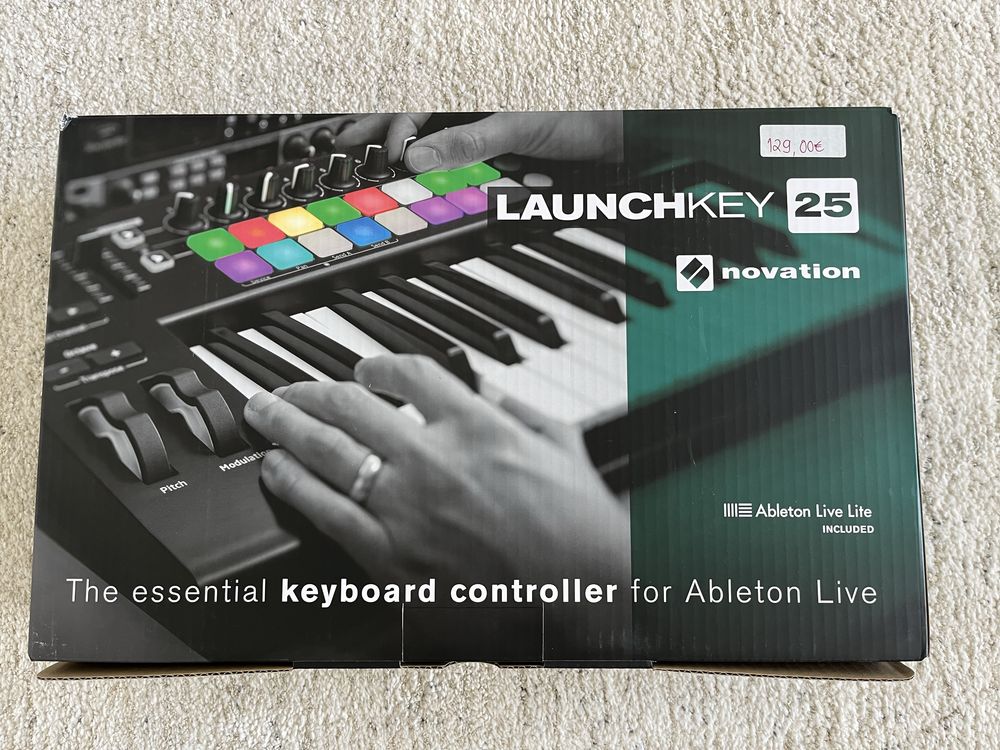 Novation Launchkey 25