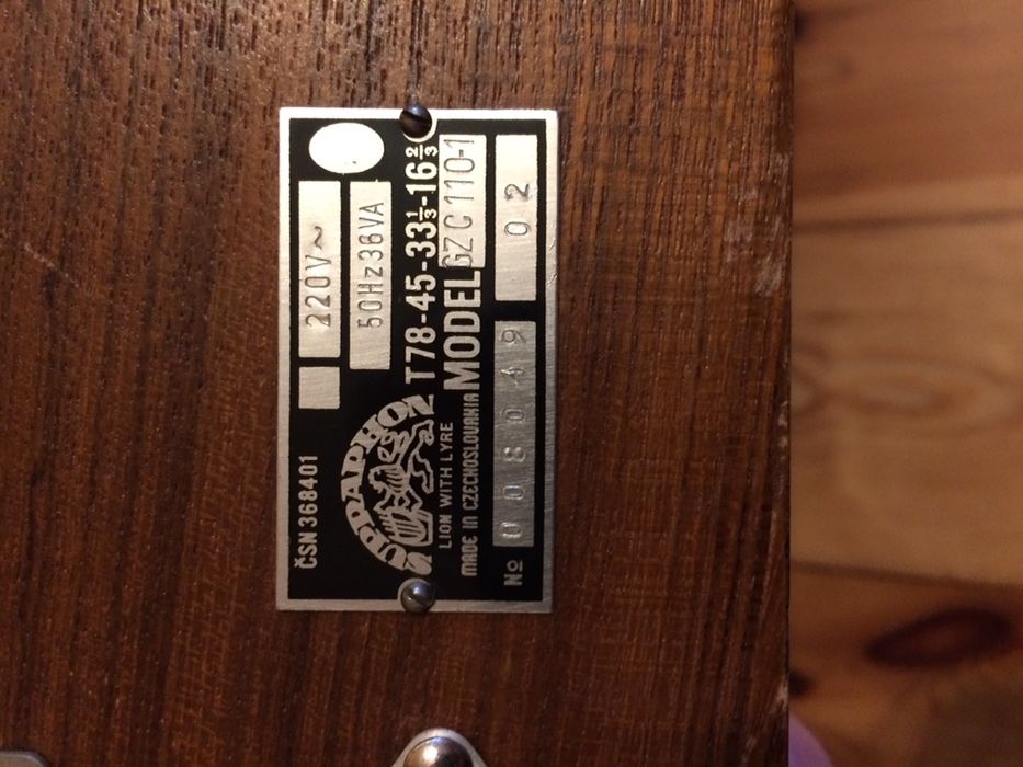 Supraphon gramofon GZC-110-1