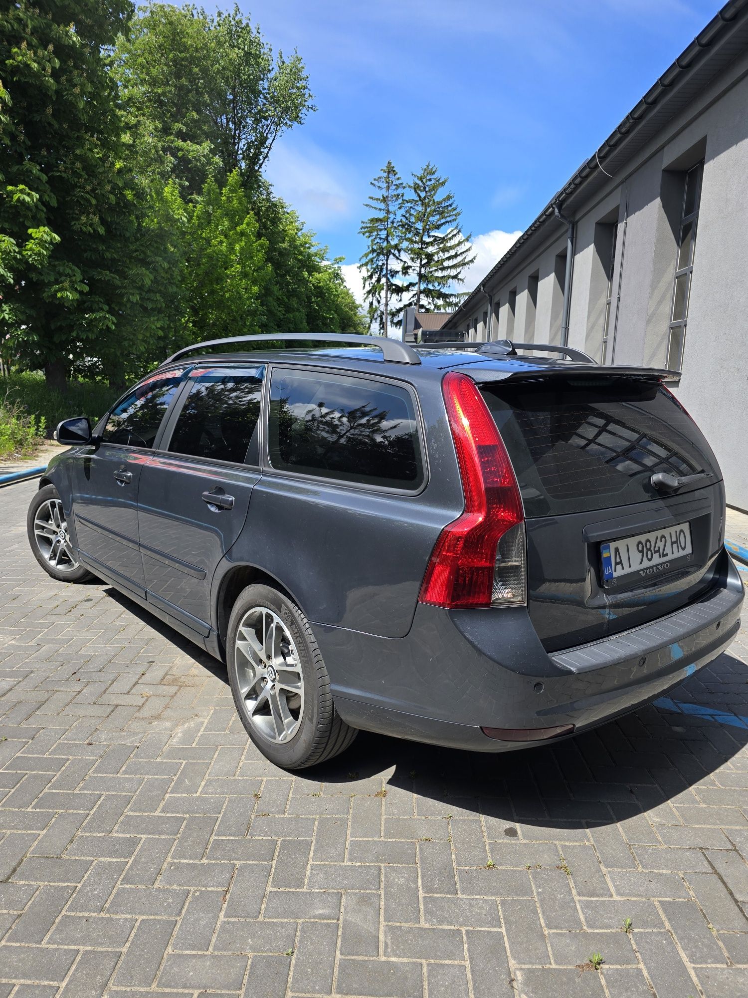 Volvo V50 2.0 TDI Автомат 2010
