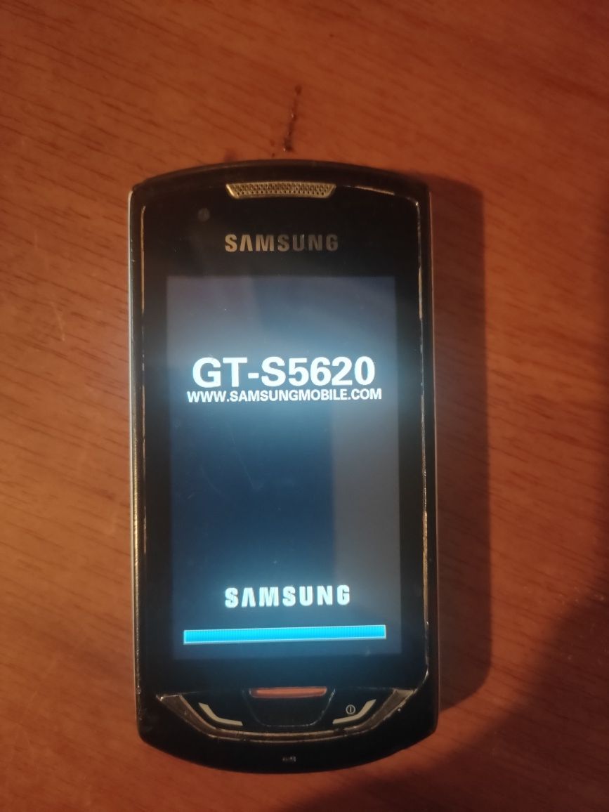 Telefon Samsung GTS5620