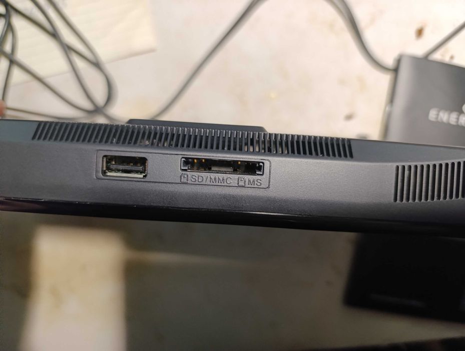 Портативний автомобільний телеприймач Energy Sistem TV2070