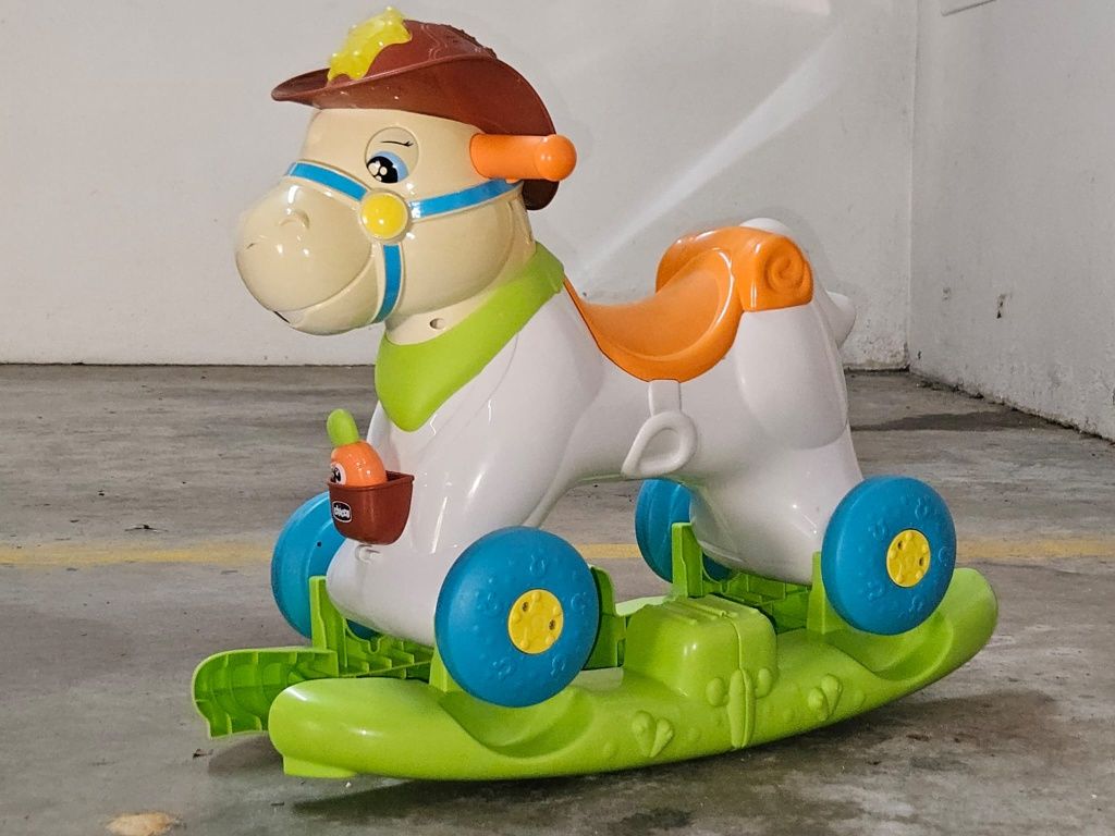 Chicco brinquedos - cavalo