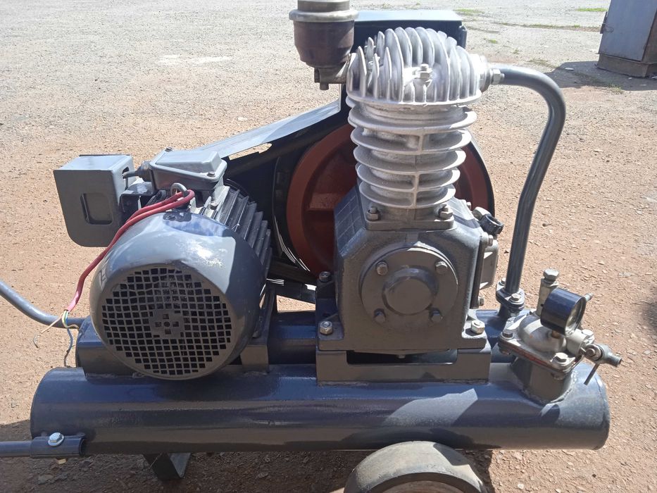 Промисловий компреср СО7Б