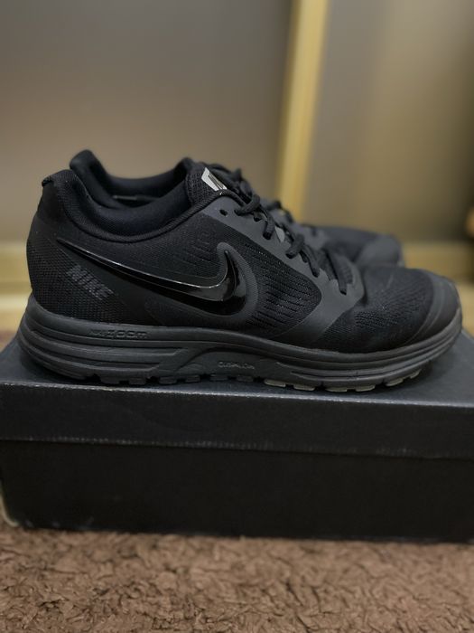 Кросівки чоловічі Nike