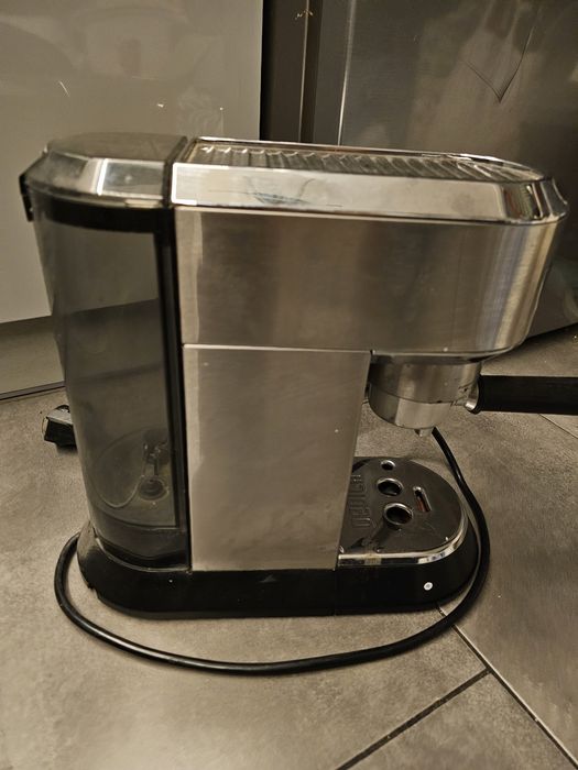 Expres do kawy DeLonhgi