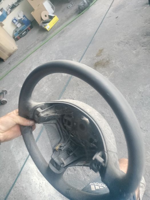 Volante Peugeot 307 impecável como