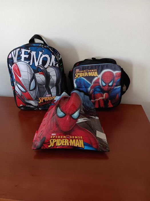 Mochilas e acessórios criança