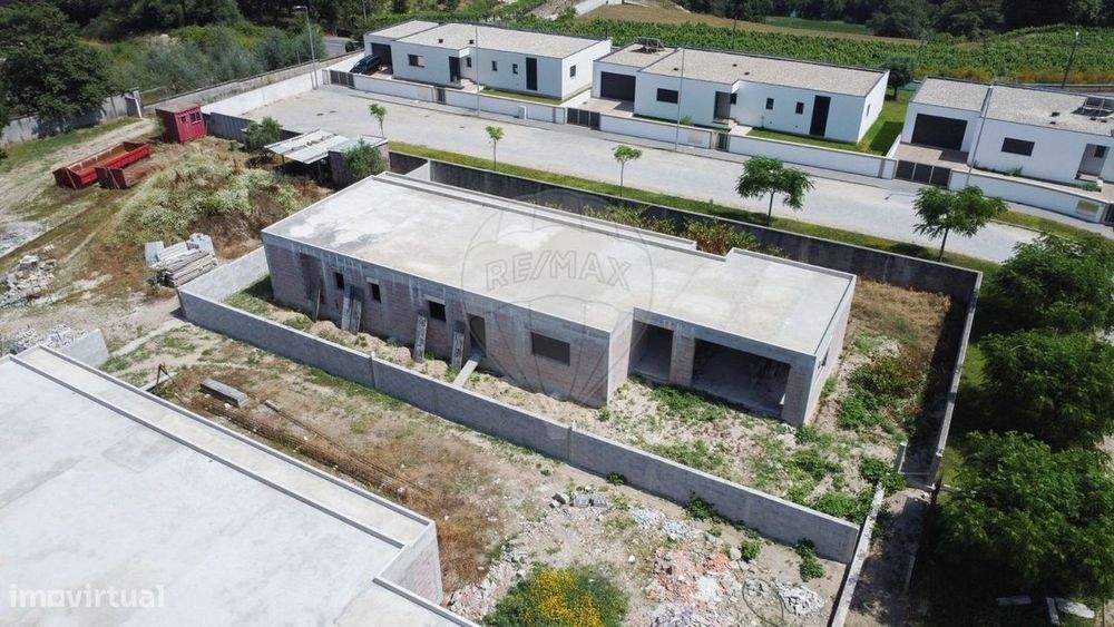 Moradia T3 para venda