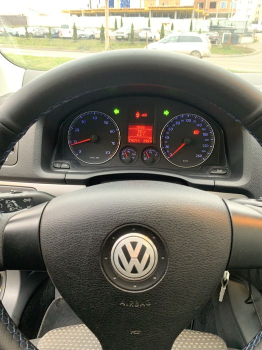 Volkswagen Golf 5