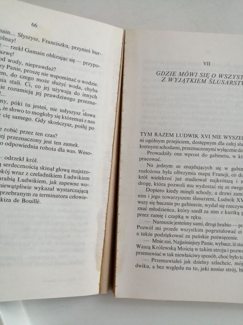 Hrabia de Charny - Alexandre Dumas
