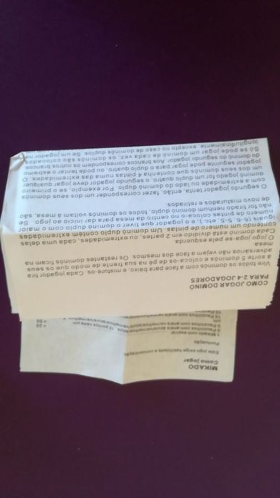 Caixa de madeira com 4 jogos a Estrear