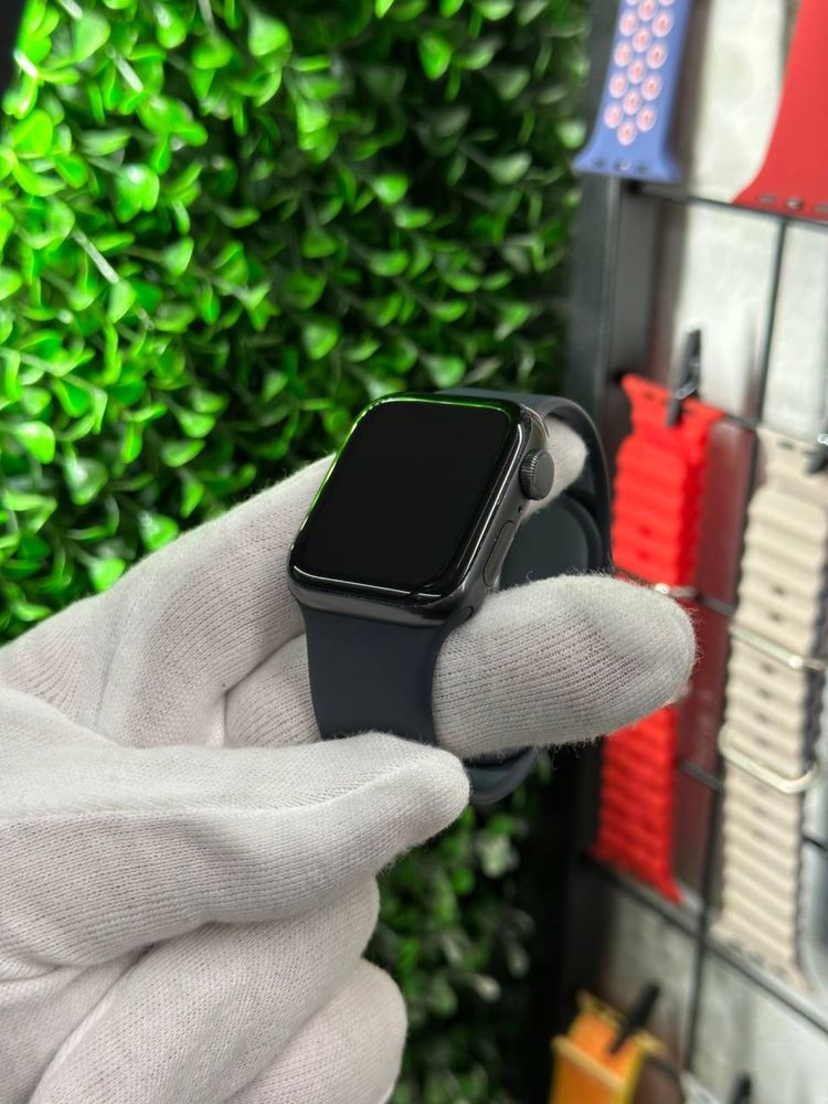 Apple Watch SE40mm Повний к-т Space Grey SE Магазин, Гарантія, Вибір