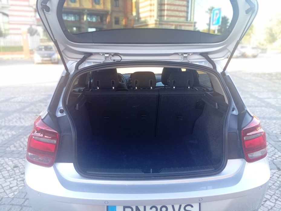 BMW 116 d caixa automática ano 2014 gasóleo