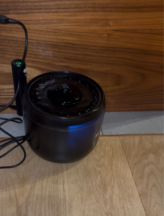 Fontanna poidełko Philips dla kota psa PAW3210/02