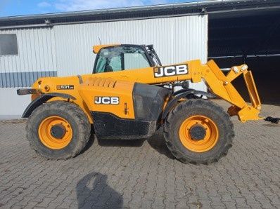Ładowarka teleskopowa JCB