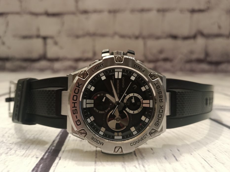 Zegarek Casio G-shock GST-B100