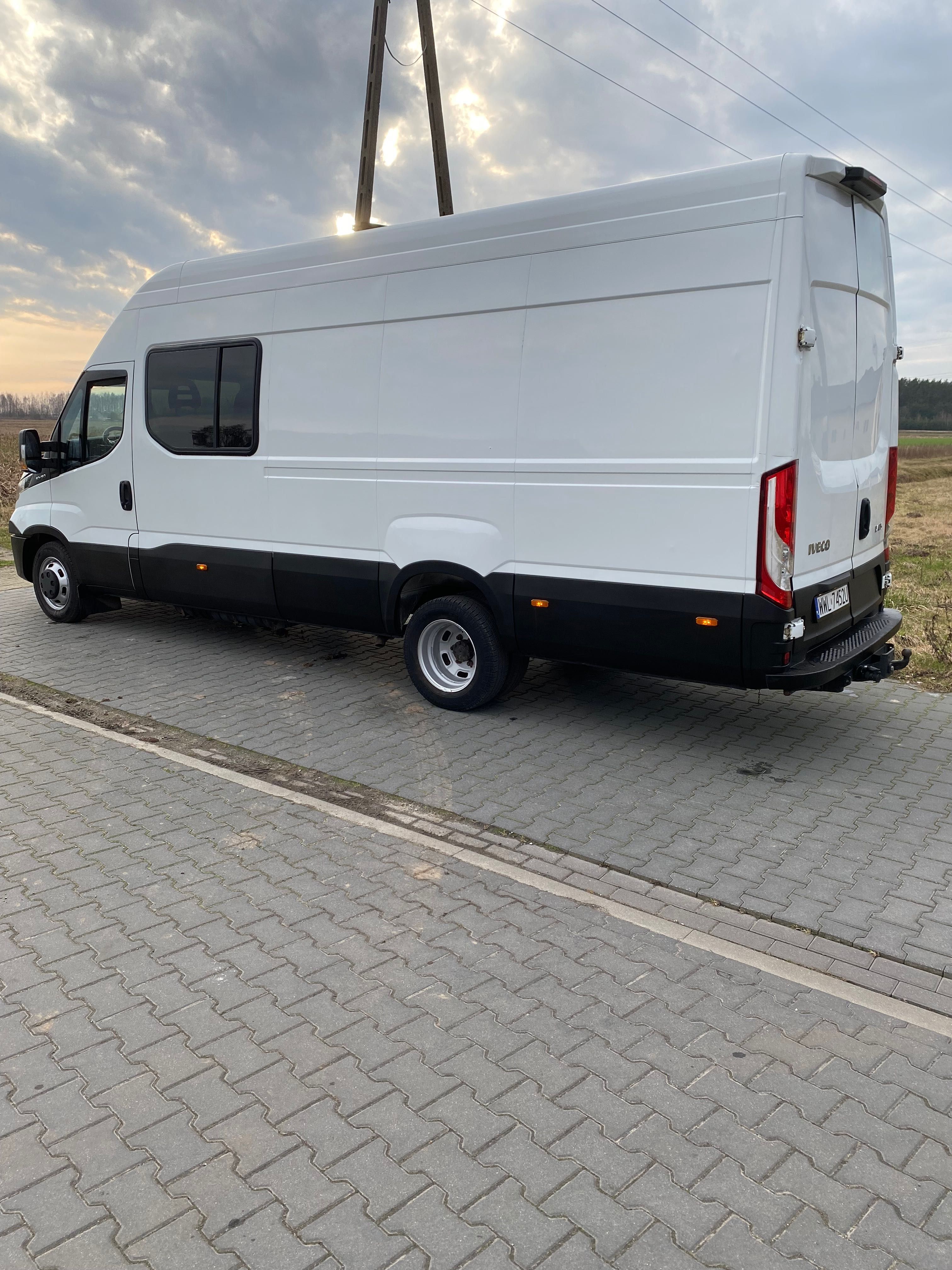 Iveco daily Long 6osób bliźniak