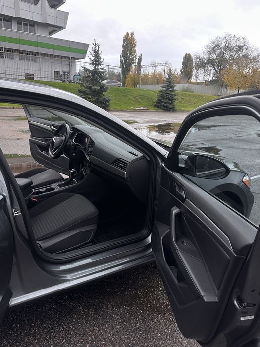 Продам VW Jetta 7 покоління(рестайлінг) 2022 рік(модельний 2023)
