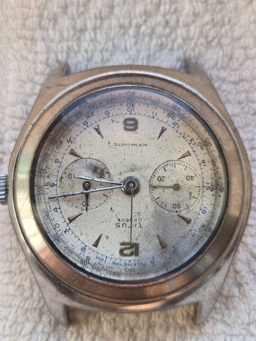 Zegarek Titus Genewe sprzedaję jako mechanizm (sprawny)