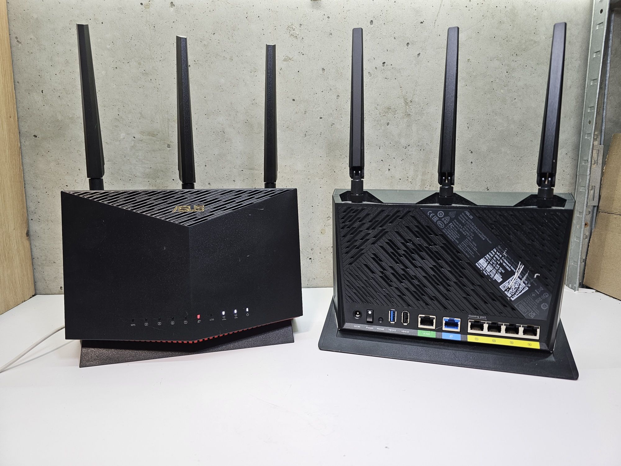 Акція! Безпровідний маршрутизатор ASUS RT-AX86U Pro (WiFi 6, AIMesh)