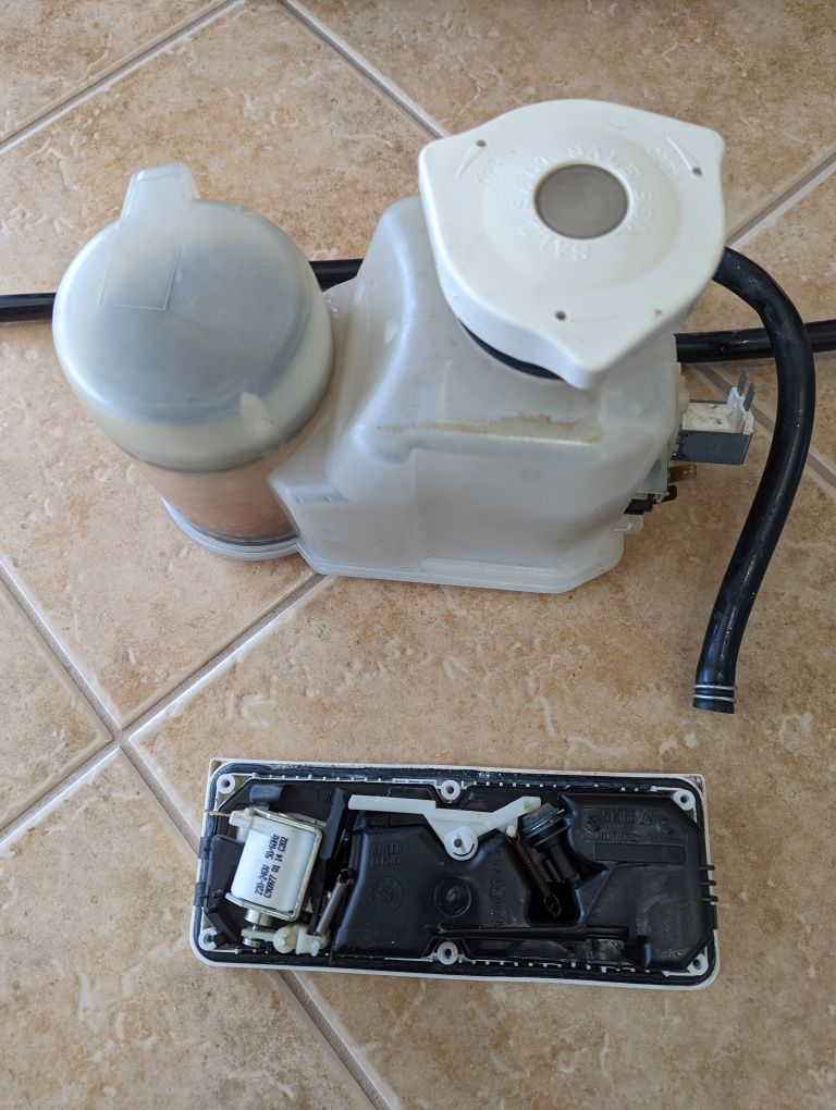 Części zmywarki Whirlpool ADG 175 i innych