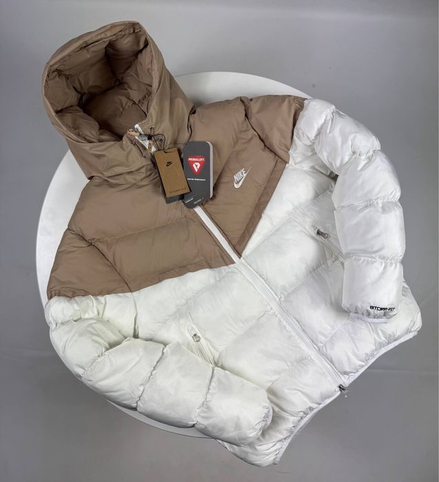 Куртка Nike Storm-FIT пуховик
