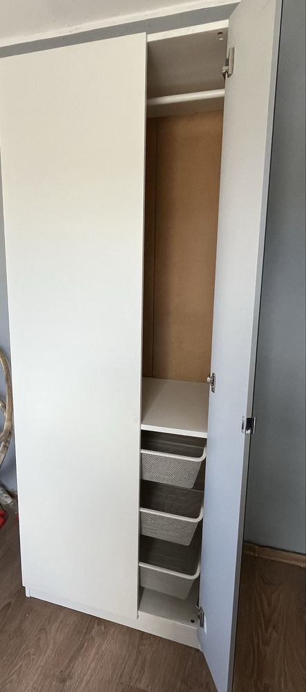 Szafa IKEA z lustrem