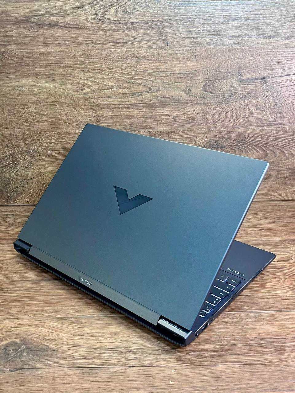 HP Victus Gaming15-fa1358\RTX 4060(8Gb\i5-13500H\DDR4-16Gb\M2SSD-512Gb