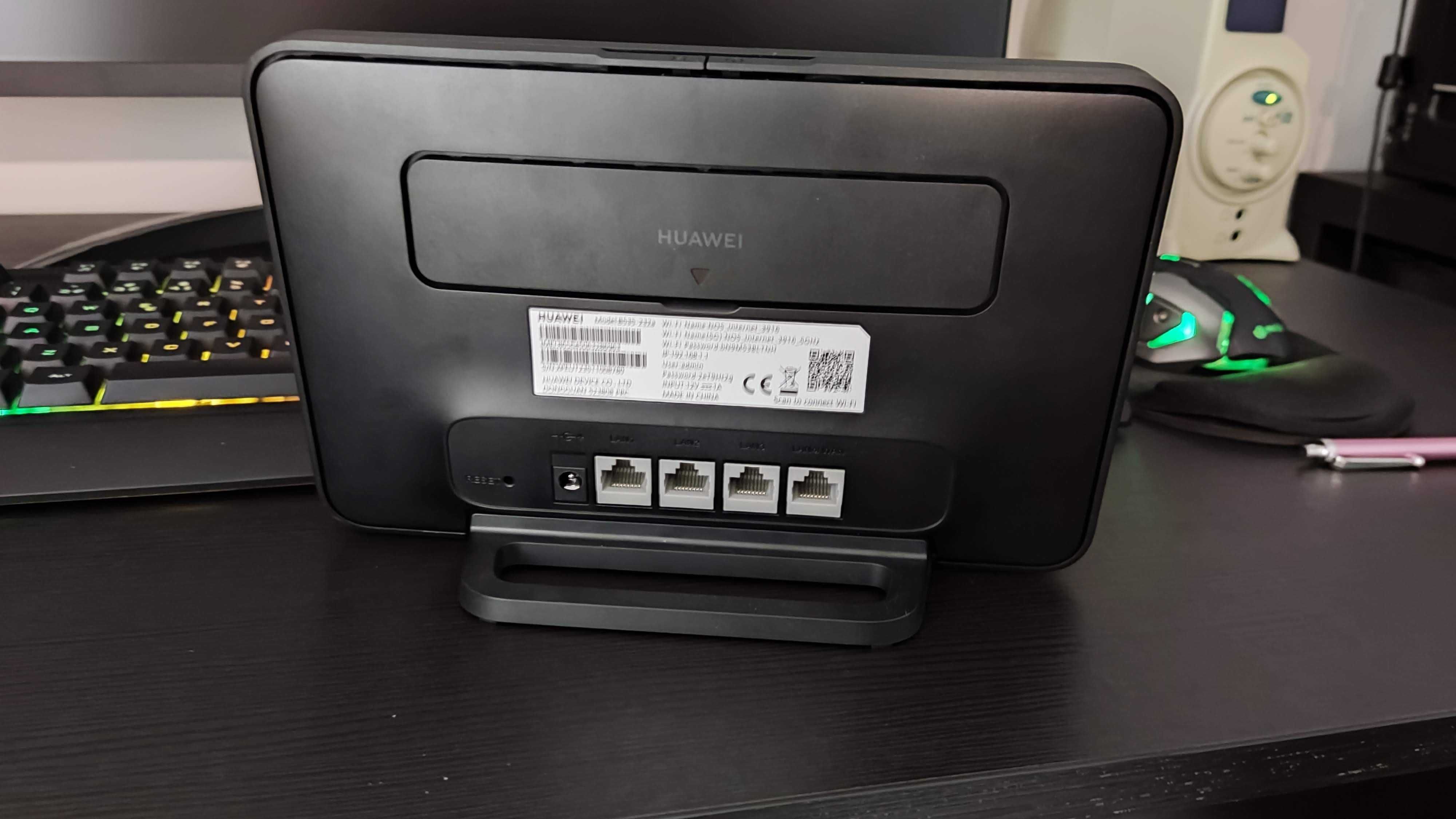 Router Huawei 535- 232a (NOS) 4G+ WiFi 802.11 a/b/g/n/AC (2.4 e 5Ghz)