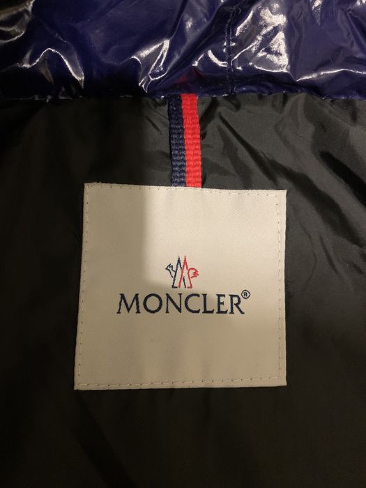 Пуховик Moncler жіночий короткий оригінал