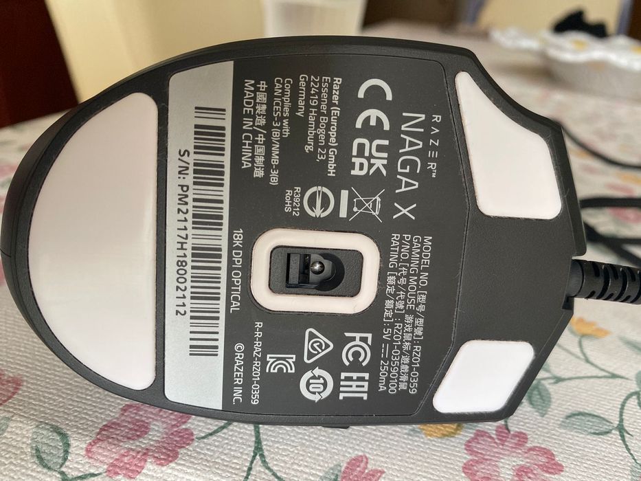 Rato ergonómico naga x