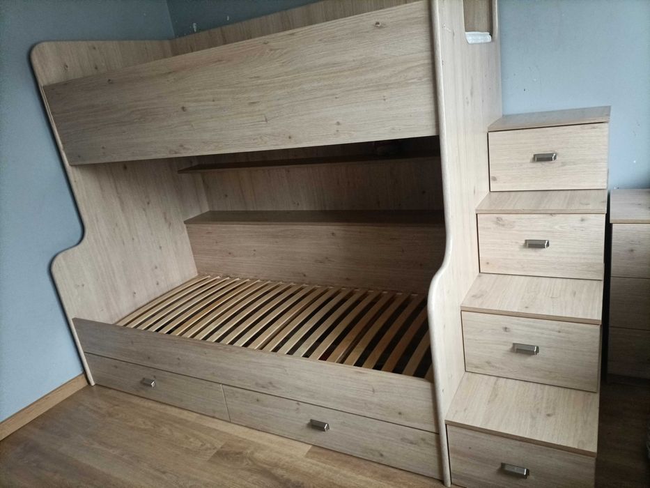 Łóżko piętrowe sprzedam