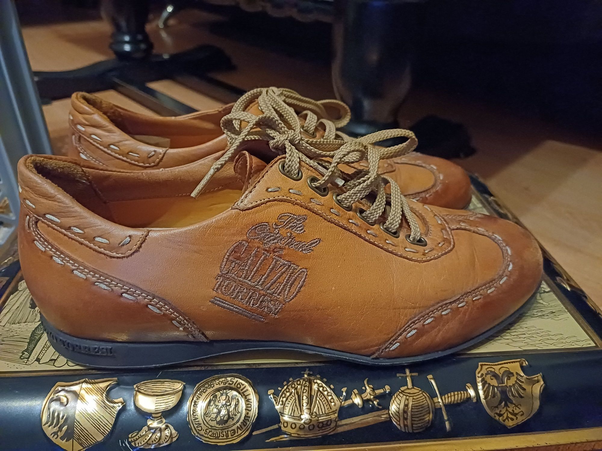 Buty włoskie skóra Galizio Torresi rozm.40