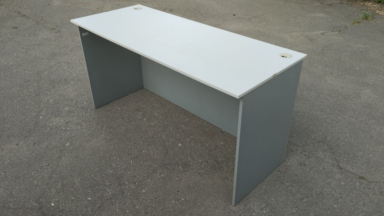 Офісний стіл 150х75х60