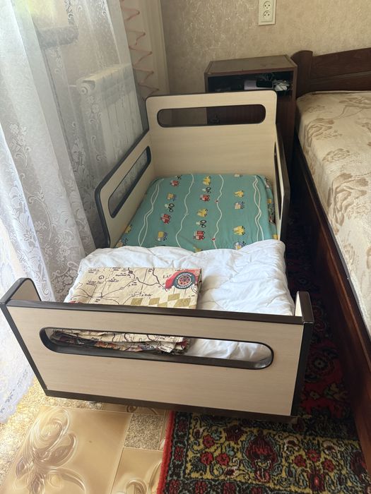Дитяче ліжечко !