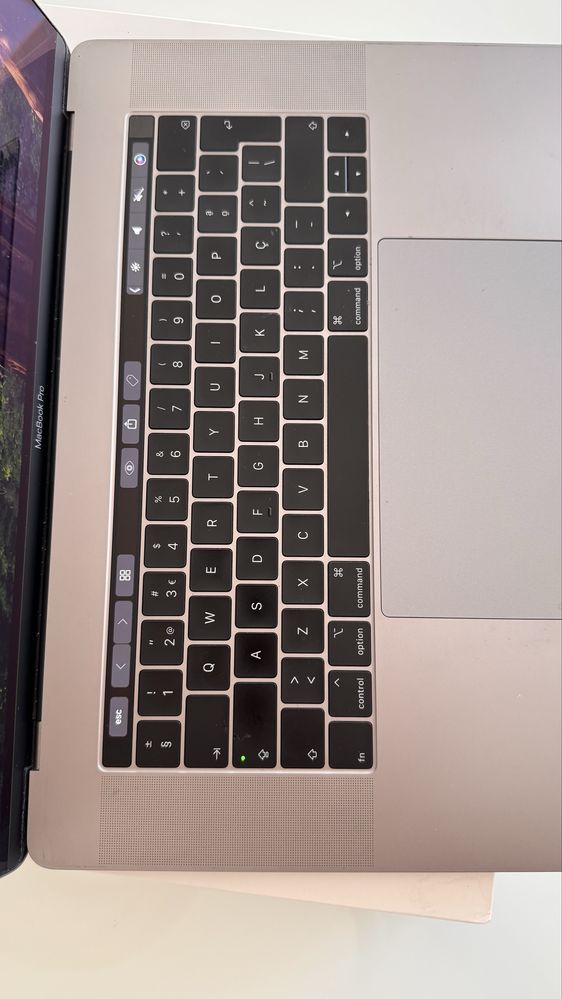 Macbook pro 15’ 4T memória - 2019