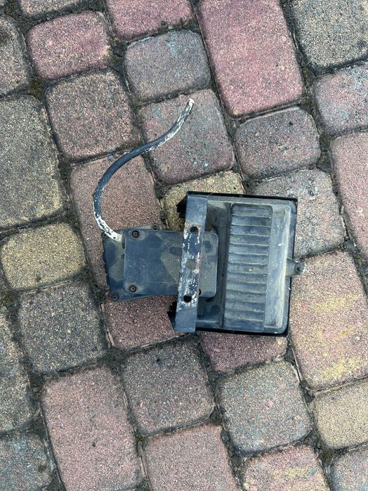 Lampa halogen 100W hermetyczny na zewnątrz