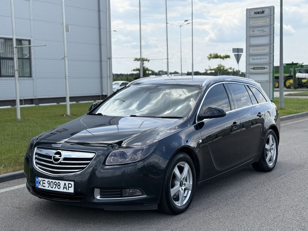 Продам Opel Insignia