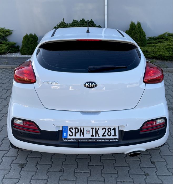 Kia Pro Ceed 2014 1.6 GDI 135km / Podgrzewana kierownica i fotele /