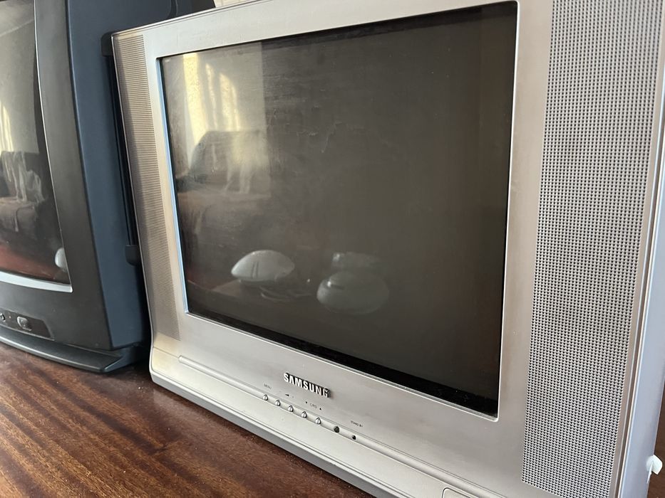 Телевізор б/у | Робочі та під деталі чи на схеми
