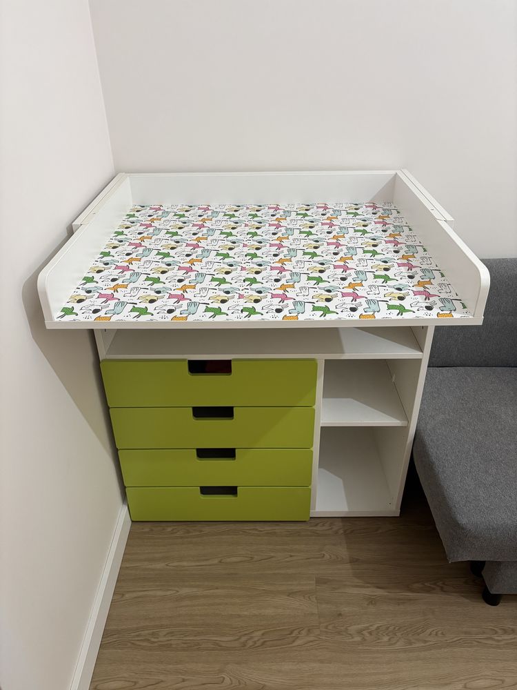 Przewijak IKEA Smastad z szufladami komoda dziecięca