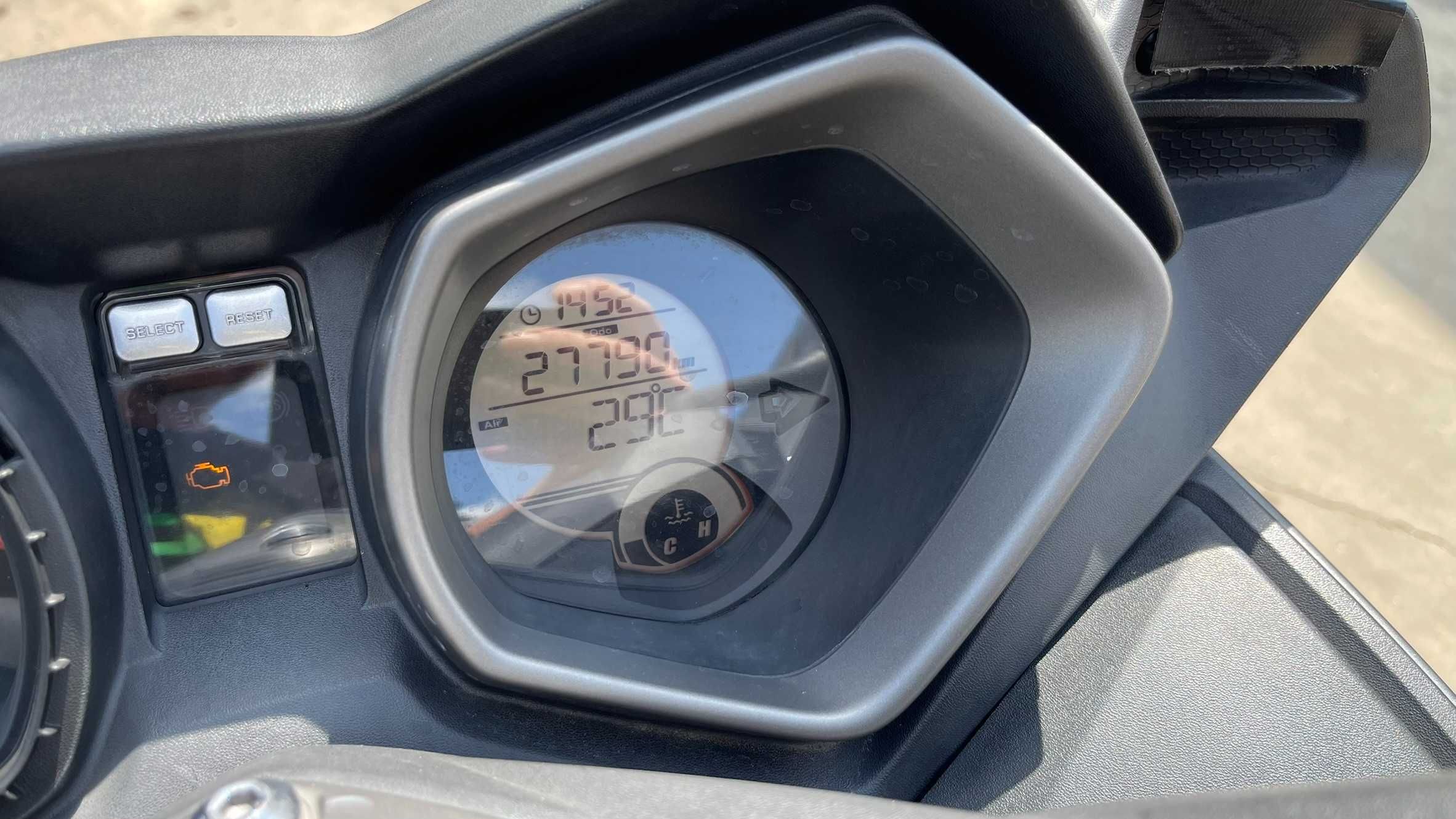 Yamaha X-max 125 rok 2017 import z belgii Warszawa-Wawer