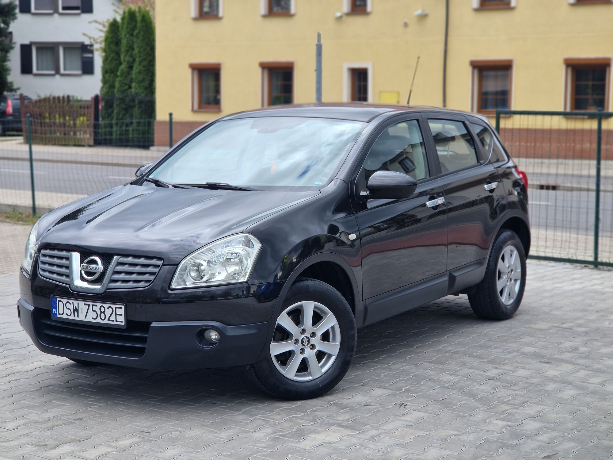 Nissan Qashqai 1.6 Benzyna Panorama Alufelgi Klimatronik BDB stan