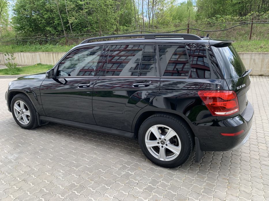 Продам Mercedes-Benz GLK 220