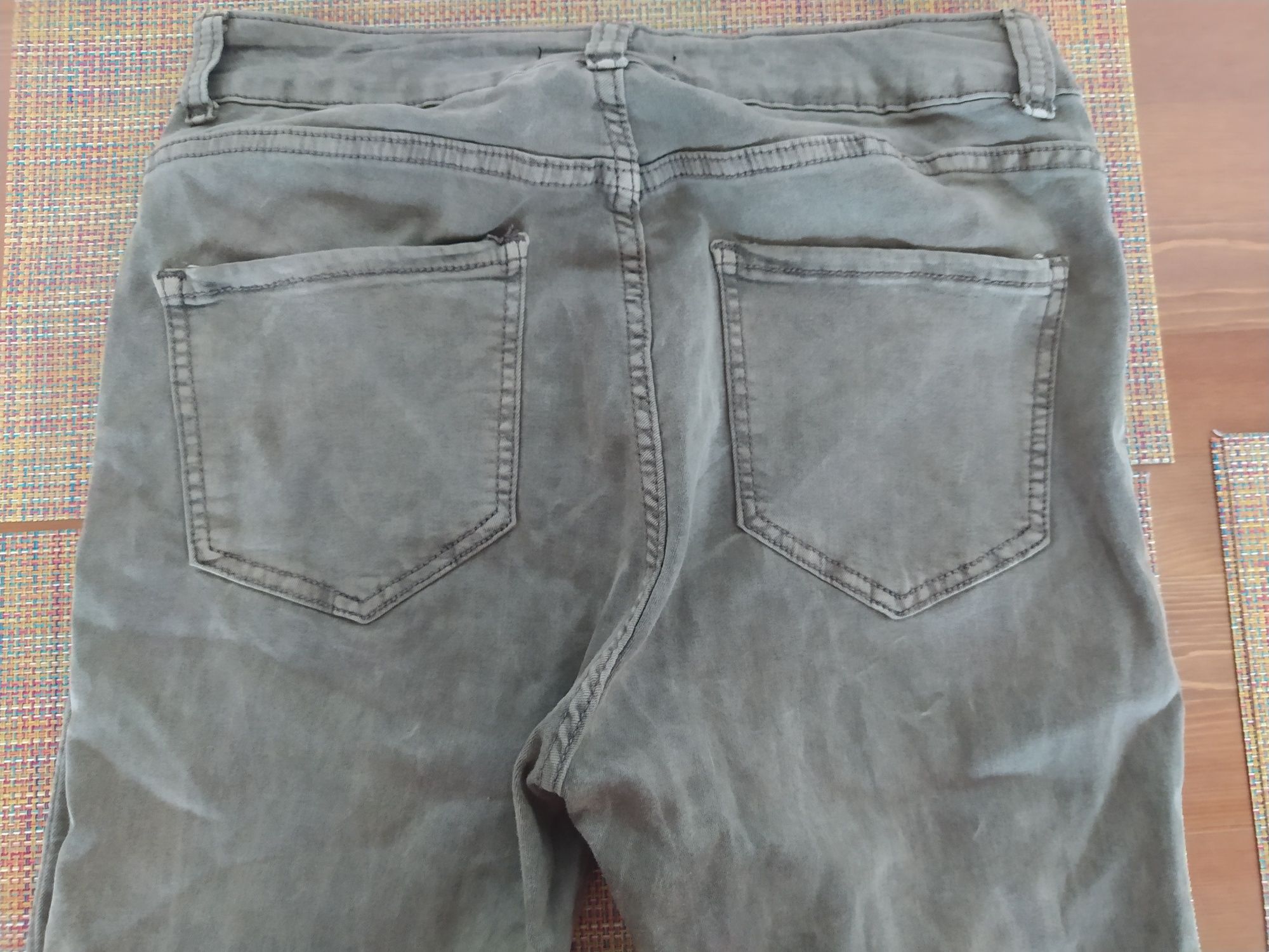 Spodnie New Yorker 38
