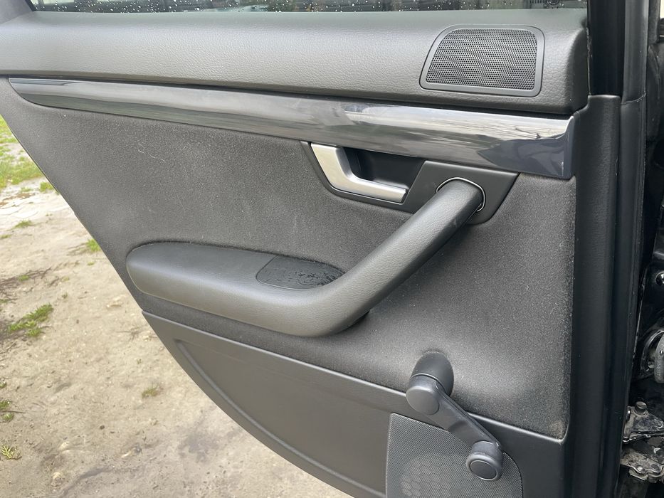 Продам Ауді А4(В6)