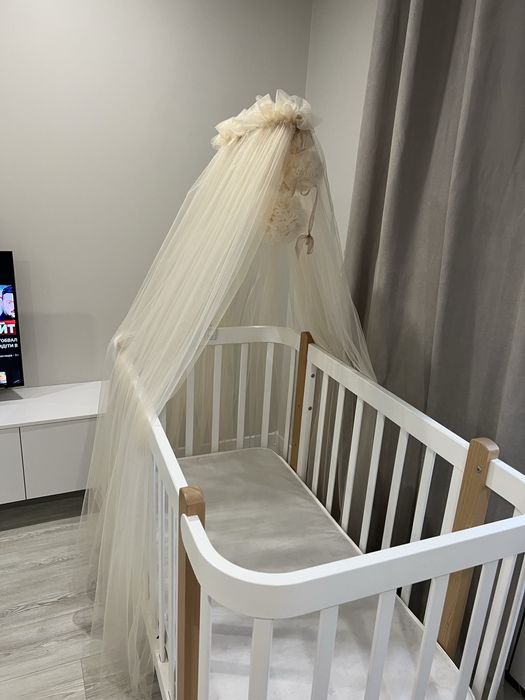 Балдахін для дитячого ліжечка